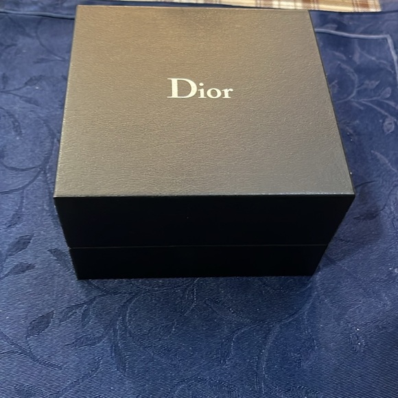 Christian Dior Christal Diamond Watch - Picture 3 of 3